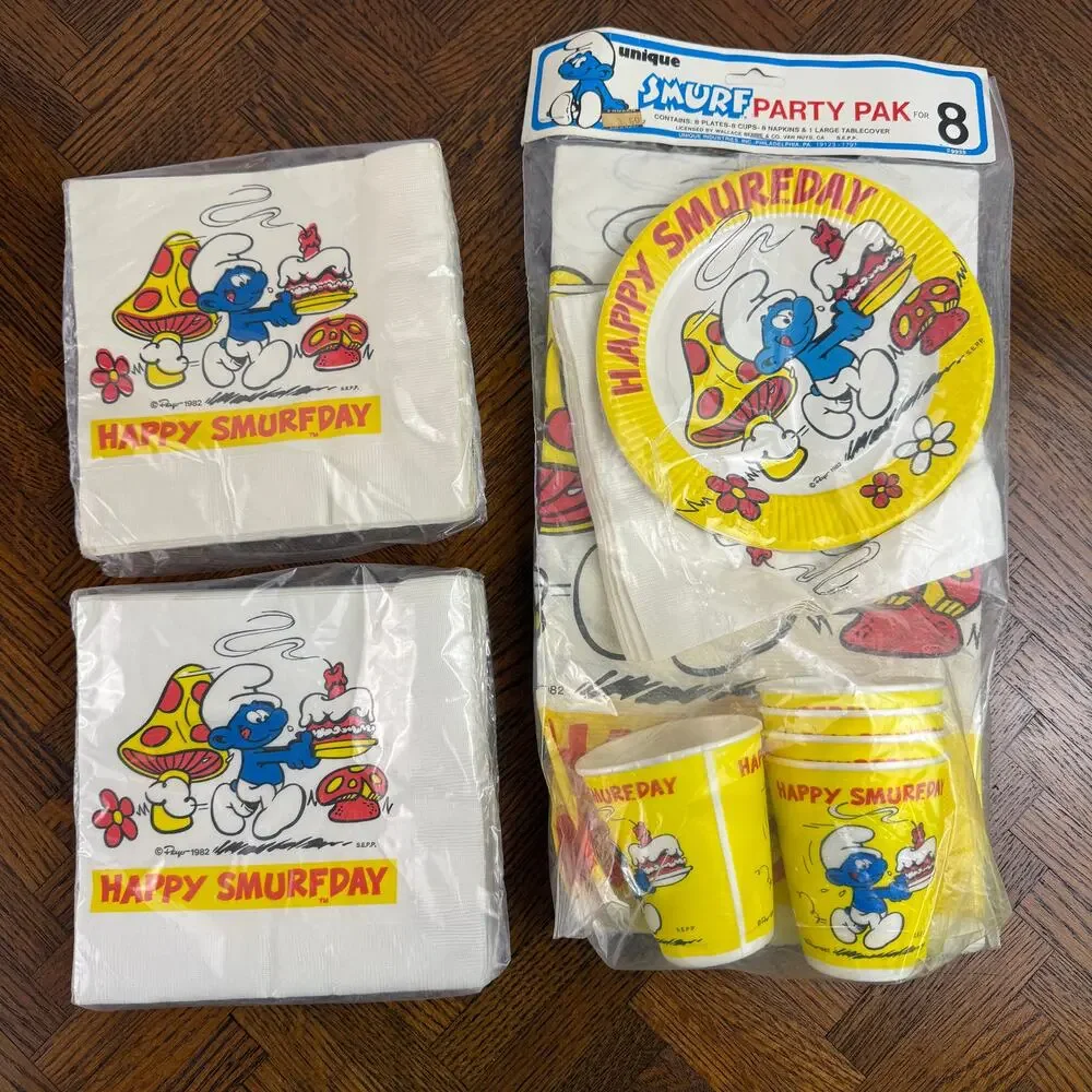 Vintage 1982 Smurf Birthday supplies